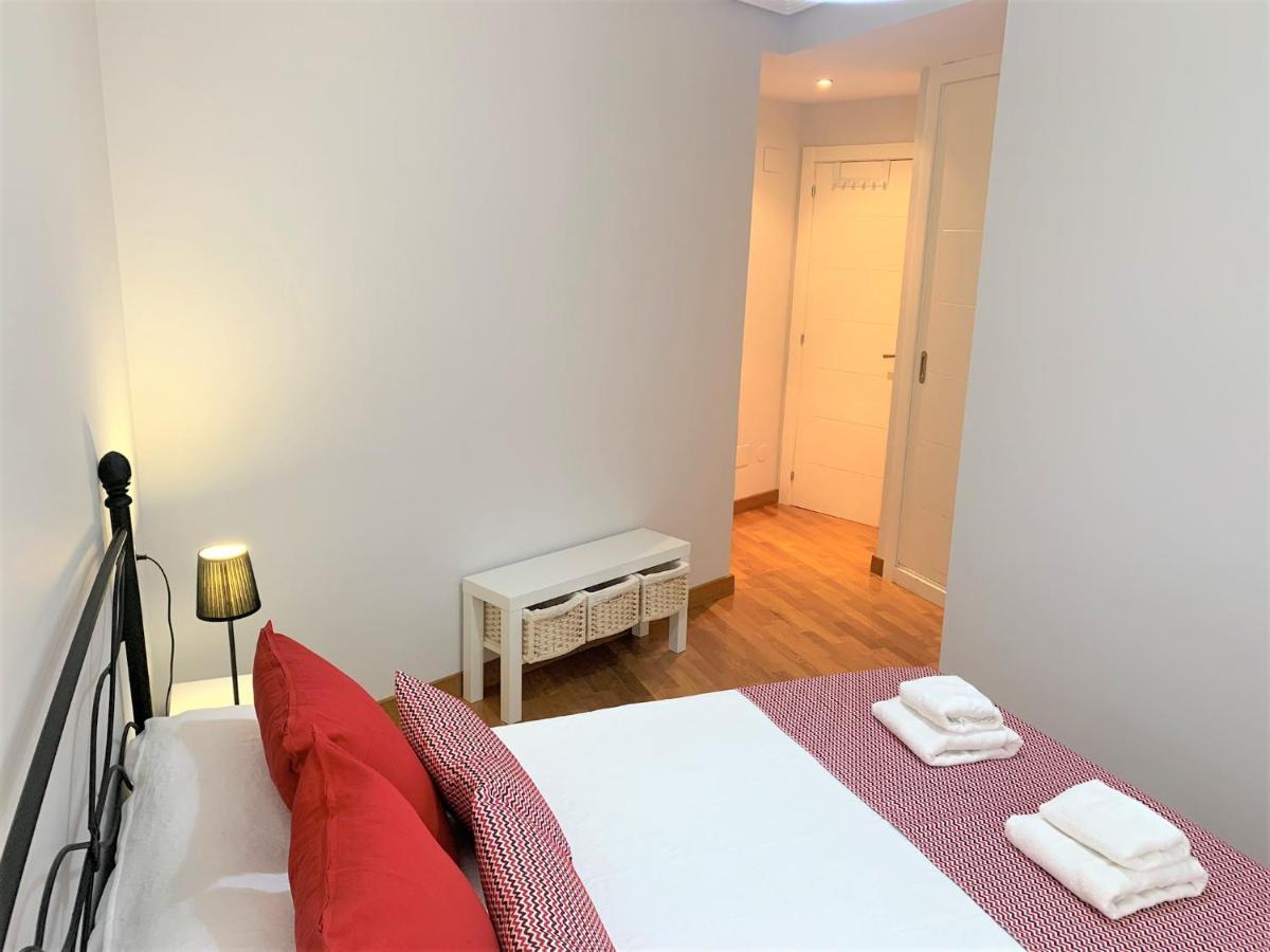 Apartamento La Losa Apartman Oviedo Kültér fotó